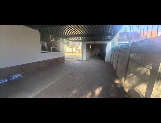 3 BEDROOM HOUSE FOR SALE IN WITPOORTJIE